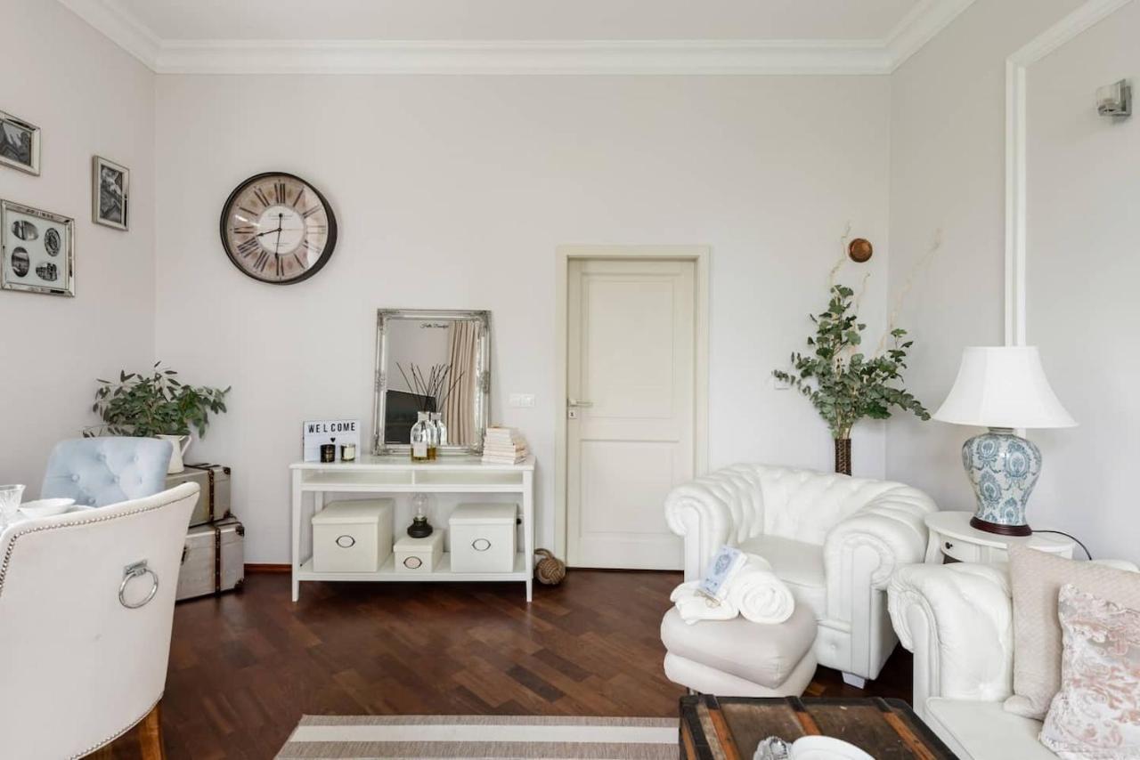 Old Town Square Apartment Praag Buitenkant foto